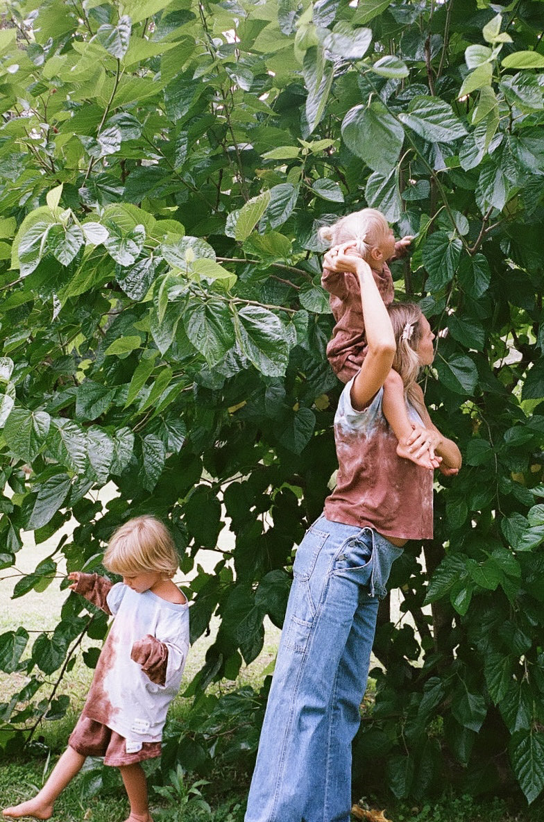 Cosmo Tee Shirt x Hannah Beaden