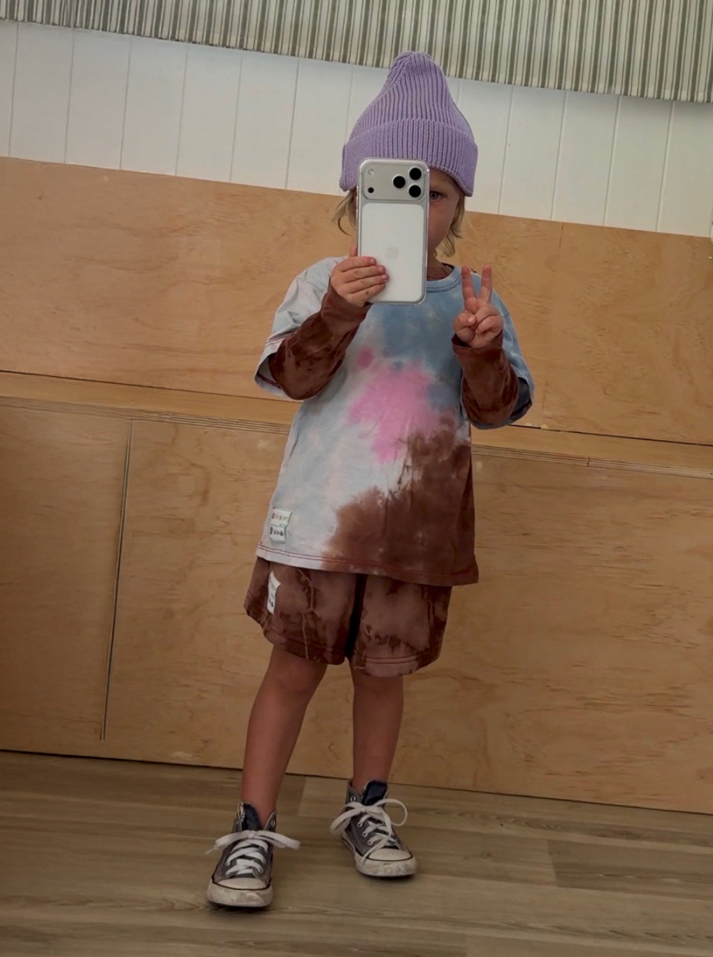 Cosmo Tee Shirt x Hannah Beaden